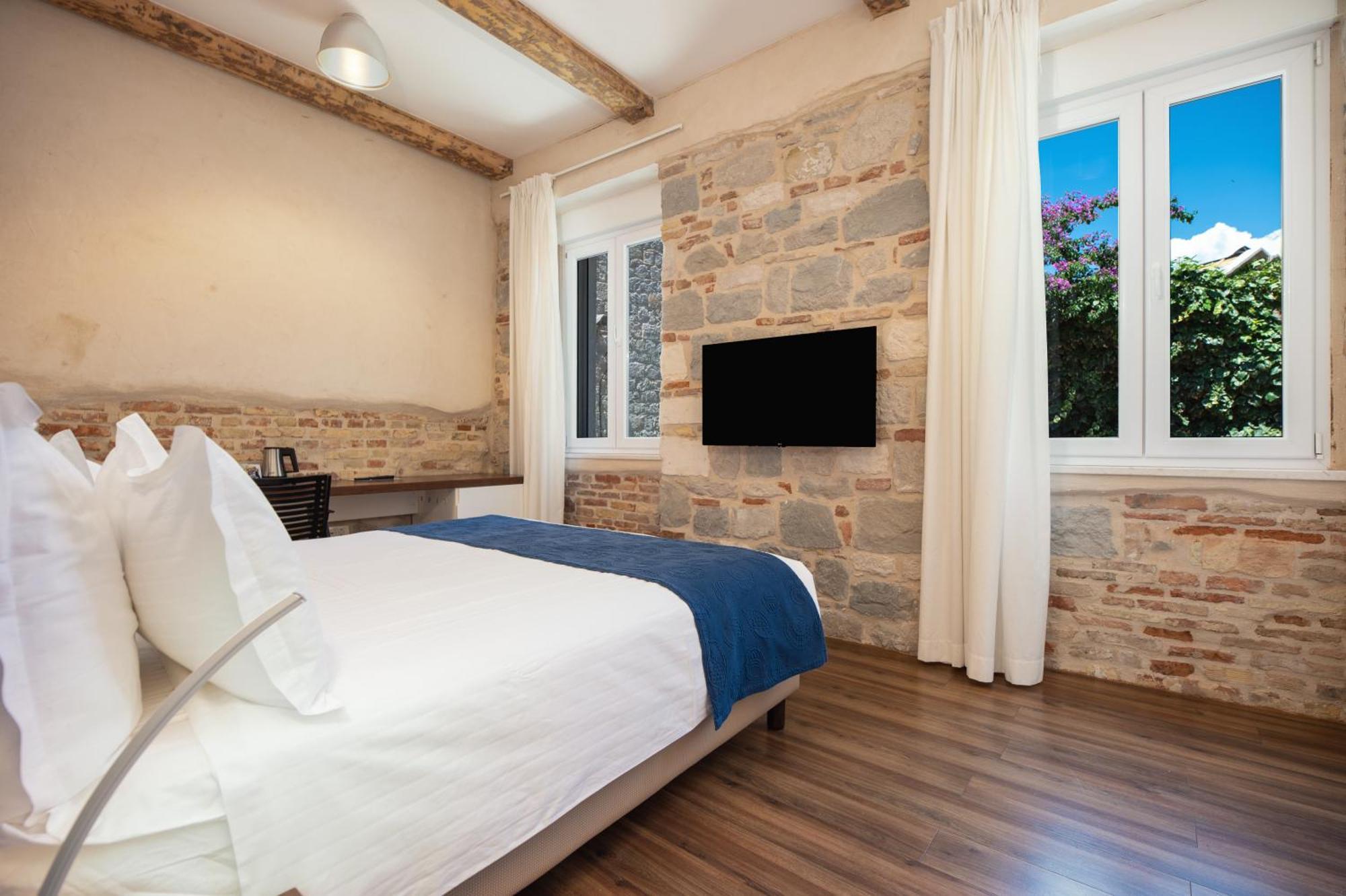 Azur Palace Luxury Rooms Split Bagian luar foto