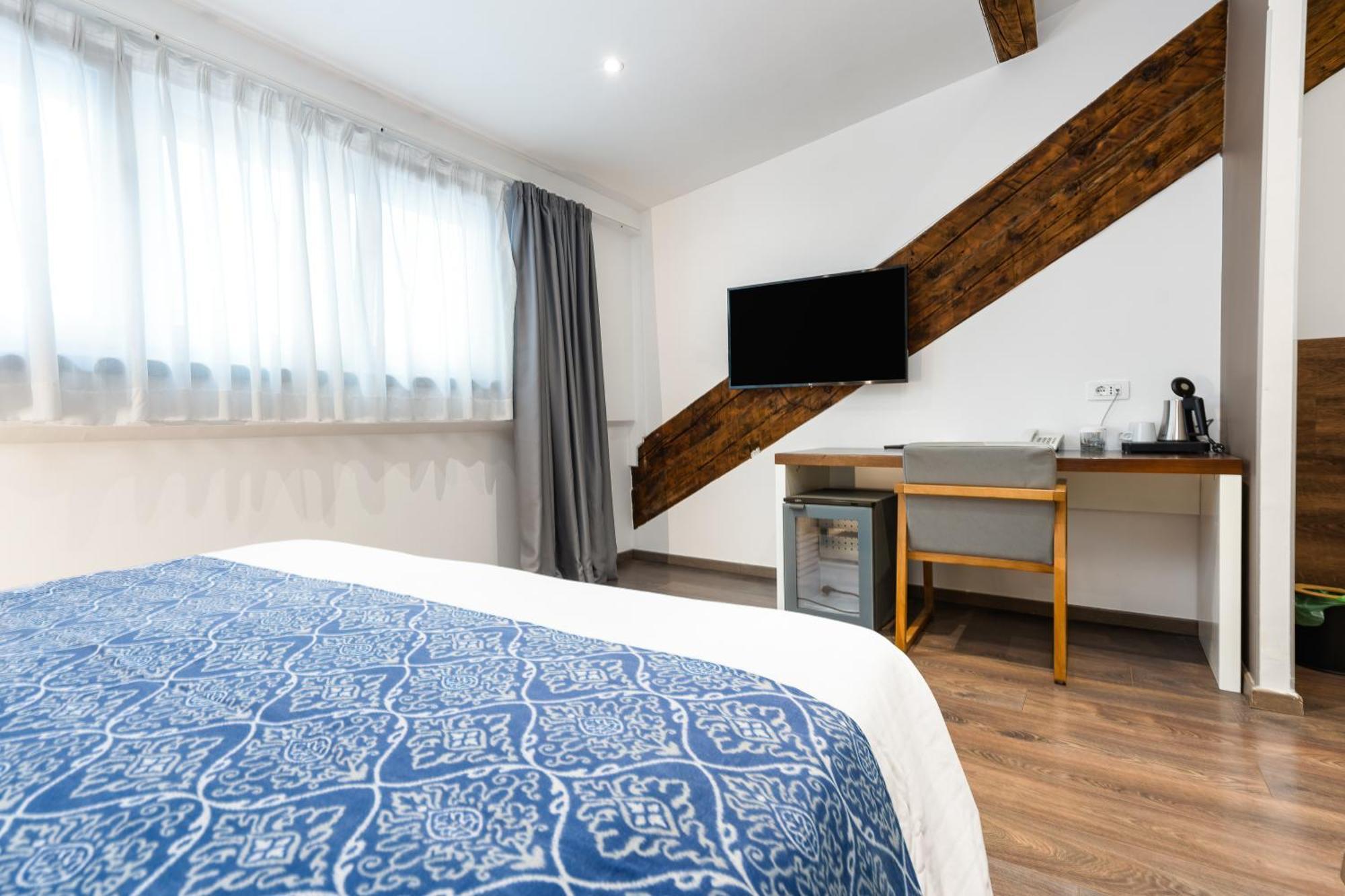 Azur Palace Luxury Rooms Split Bagian luar foto