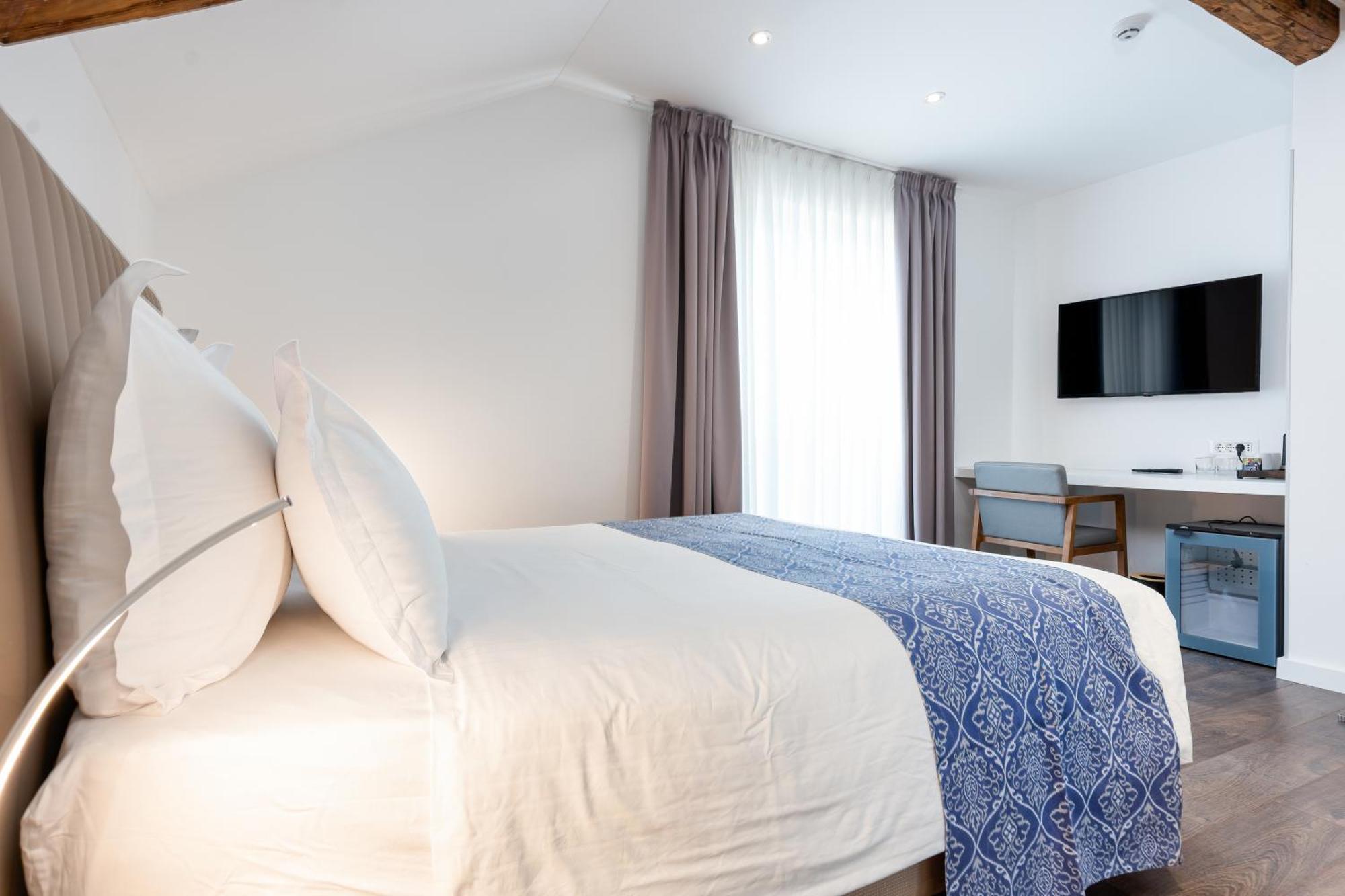 Azur Palace Luxury Rooms Split Bagian luar foto