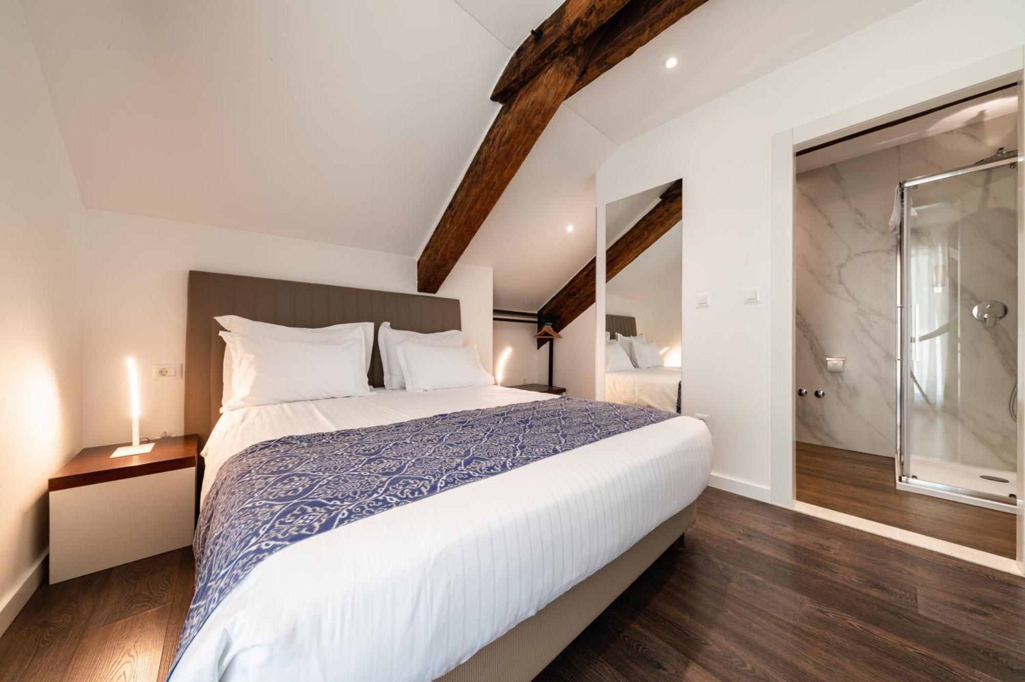 Azur Palace Luxury Rooms Split Bagian luar foto